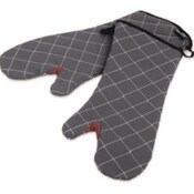 San Jamar® Bestguard Oven Mitt, 17", WebGuard Plus Fabric, Black, Pair Item: SJM800FG17BK